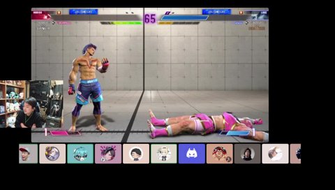 うるーかの成長を喜ぶ後方腕組ささコーチ