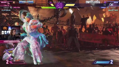 スト6に夢中になりすぎる川中とぴん子