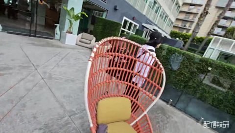 寝坊池田、ヤニも欠かさない