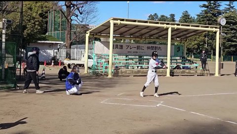 空振りするモンキーキレる釈迦