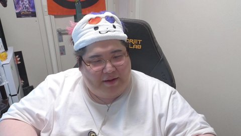 耳に違和感を感じる