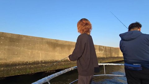 釈迦スズキ釣る