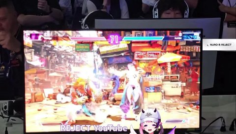 ウメちゃんのプールにマルシル来てた