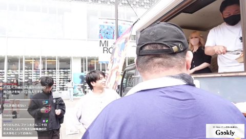 何で服きてんだよ!!