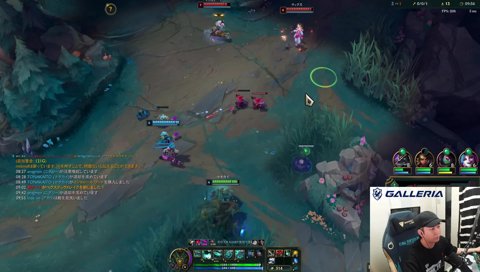 すまし顔でビッグウルトをキメる男