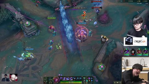 シェンに懐くティキン