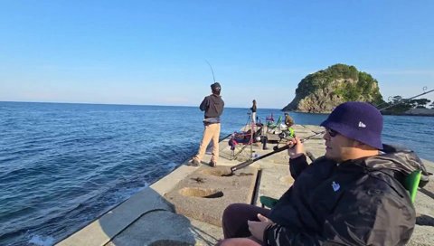 期待させてごめ～んｗ(煽)