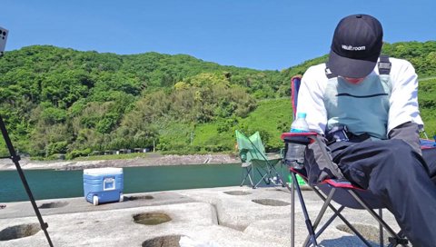 おぼを遮蔽にするささ