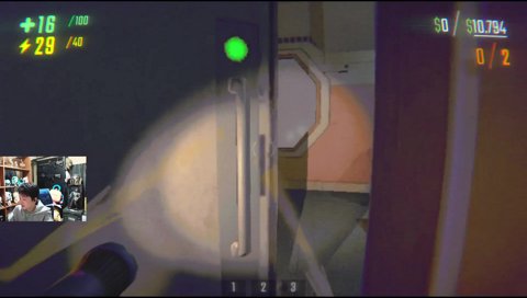 ビビって小さくなる葛葉(sasatikk視点)