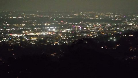 同接が気になるお隣さん