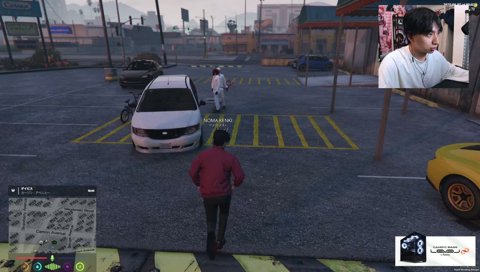 怪しい白スーツ達との出会い