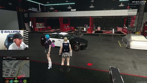 アサイーヨーグルトに興味を示さないうるは嬢 MADTOWN3日目