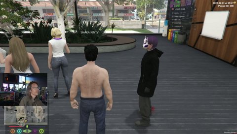 強制的に人を降ろしてあげる救急隊の釈迦