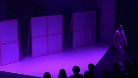 し　　　よ　　　う　　　よ