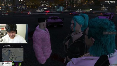 マイク頂きます、パクッ