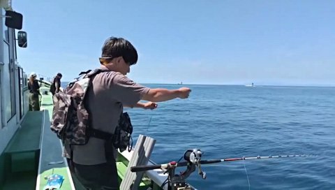 ヘラってファン太に励まされるけんき