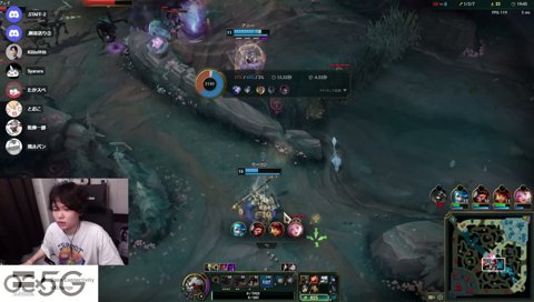 頭抱えて他責をおさえるたかや