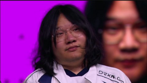 カメラに抜かれるときどに爆笑