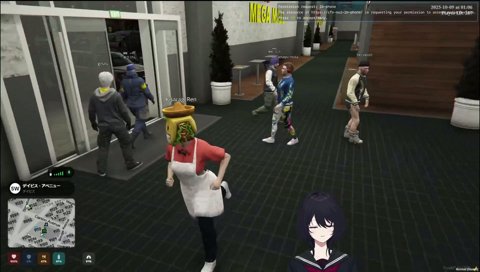 もかさんにスライディング後逃走