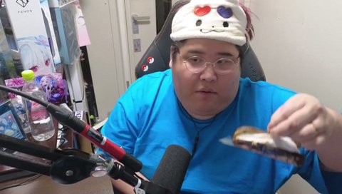 エクレア、一口