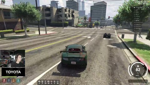 焦げ付いたパトカー