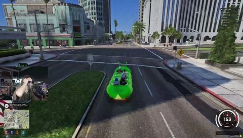 空飛ぶ青虫とパンダ