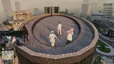 突然のヘリアタック