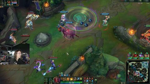 Thumb 0000000000 480x272 2494