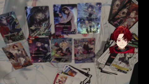 レアの匂いを嗅ぐツルギ