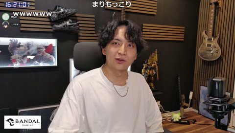 けんきのモノマネをしてるニキ