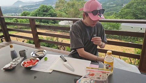 あとは黒斧を添えるだけ
