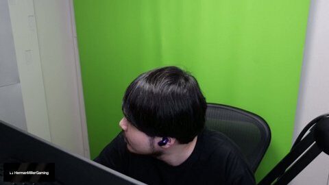 Thumb 0000000000 480x272 920