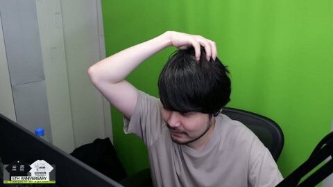 Thumb 0000000000 480x272 4491