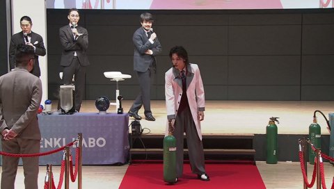強風
