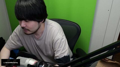 Thumb 0000000000 480x272 214