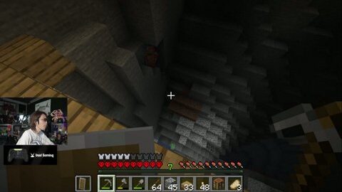 Thumb 0000000000 480x272 2704